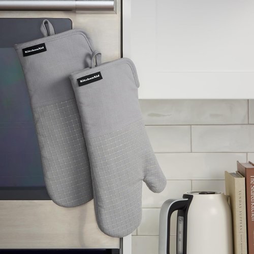 KitchenAid Gourmet Series Oven Mitts - Heat Resistant Up to 600°F | Soft Silicone Grip, Matte Grey, 2-Pack Set