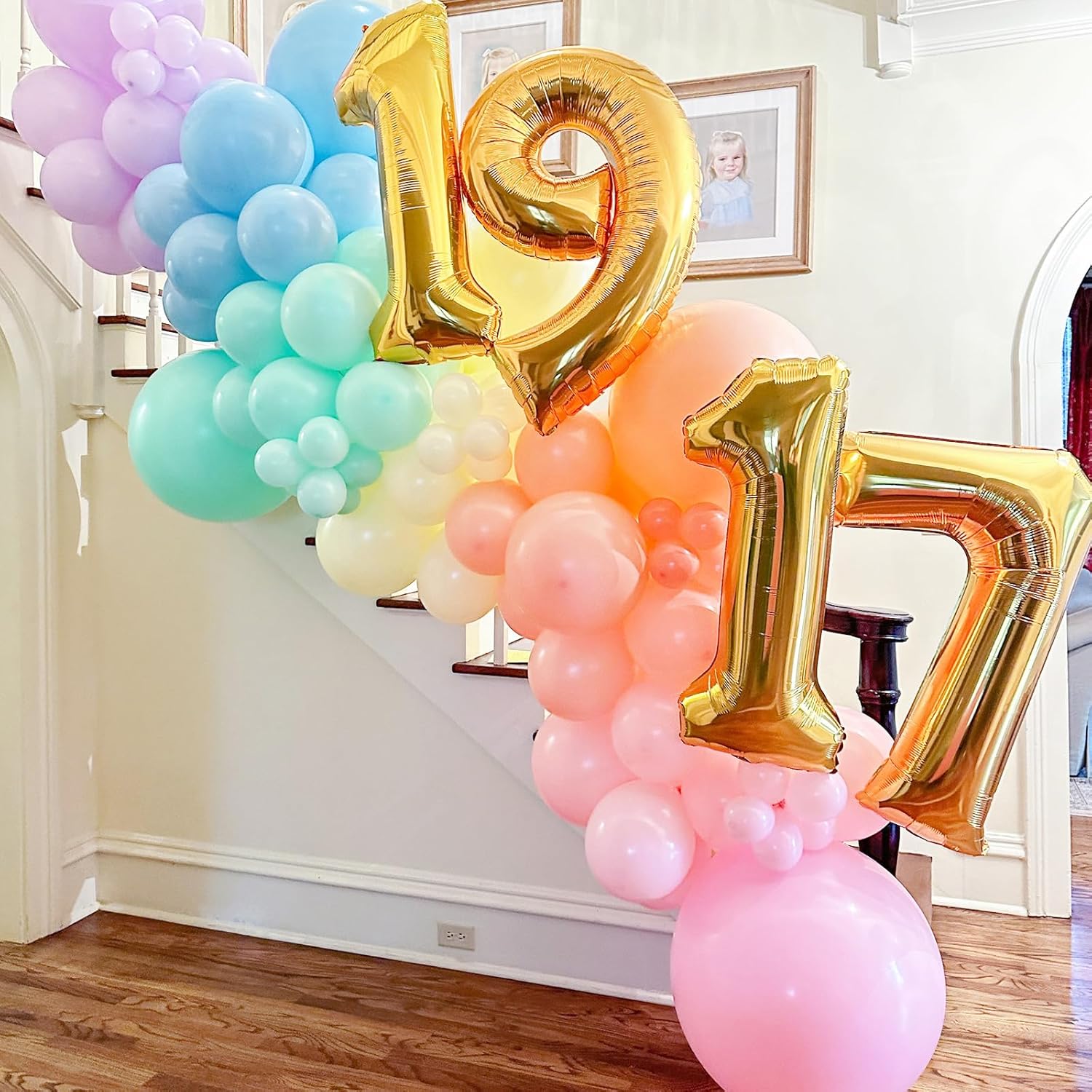 Voircoloria Light Pink Balloon Garland Kit - 90 Pack in Various Sizes for Birthday Parties, Baby Showers & Weddings