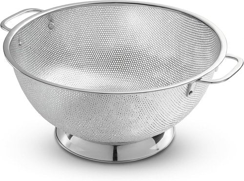 Bellemain Colander - 5 Qt Stainless Steel Strainer with Handle for Pasta, Vegetables & Fruit