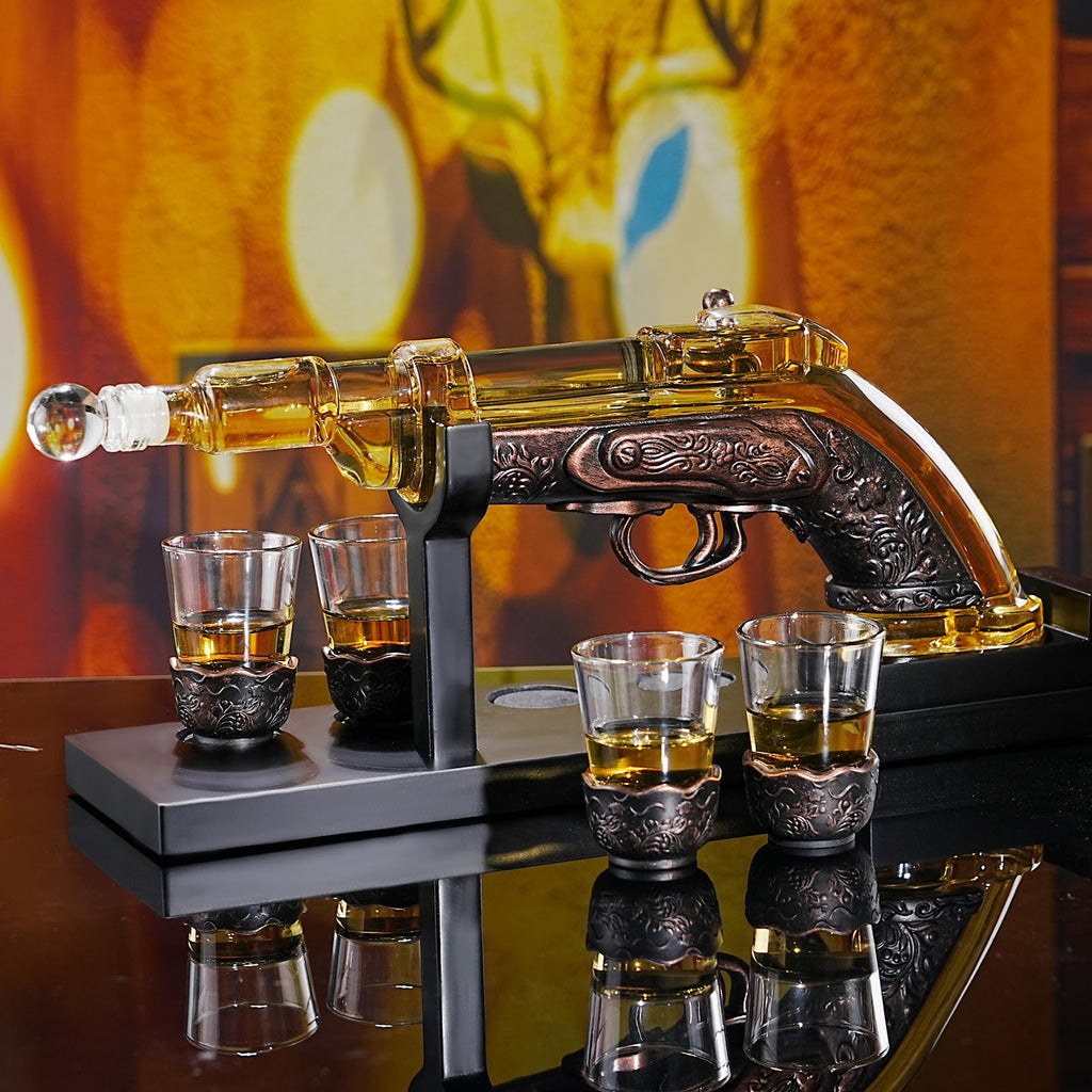 VYLPM Gun Whisky Decanter Set with 4 Shot Glasses,Cool,Unique Gifts for Men Dad Boyfriends,Liquor Gun Decanter Set A Great Addition to Home Bar,Gun Liquor Dispenser Fun Conversation Starter