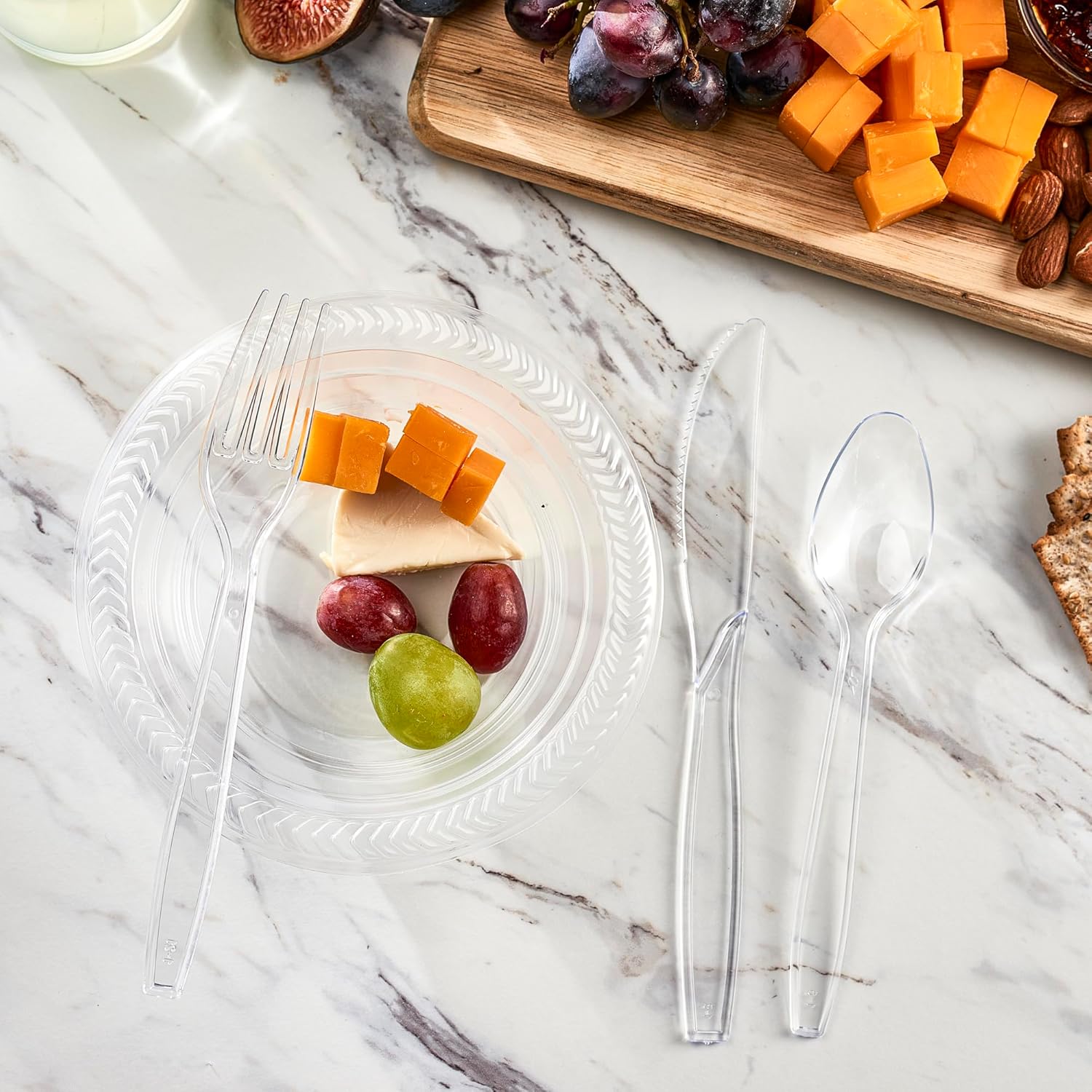Plasticpro Heavyweight Disposable Clear Plastic Cutlery - 100 Count Forks for Easy Serving
