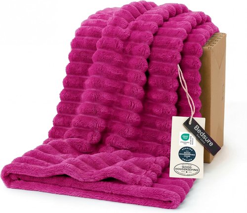 Bedsure GentleSoft Hot Pink Blanket - Cozy Soft Throw for Women & Girls, 50x60 Inches
