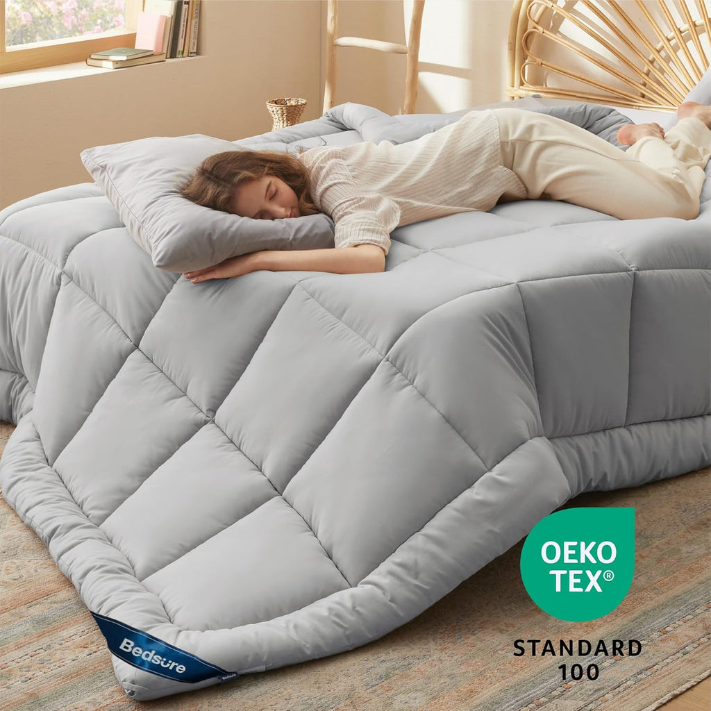 Bedsure Comforter Duvet Insert - All-Season Twin Size Quilted Bedding, GentleSoft Down Alternative, Light Grey 88 x 68 Inches