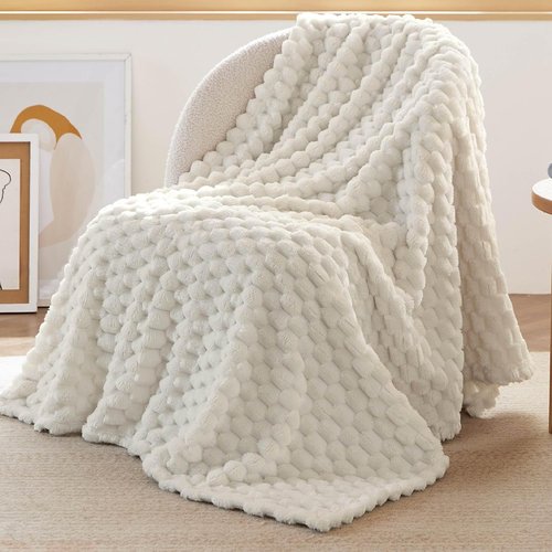 Bedsure Off White Throw Blanket - Fluffy Plush 350GSM Fleece for Couch & Bed | Cozy 50x60 Inches Gift for Women & Girls