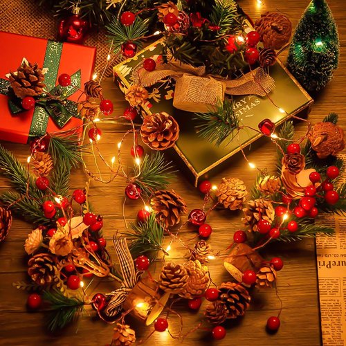 CCINEE 6.56ft Christmas Pine Cone Garland, Light up Garland String Lights Battery Operated Christmas Decor with Red Berry Pine Cone Indoor Decorations for Fireplace