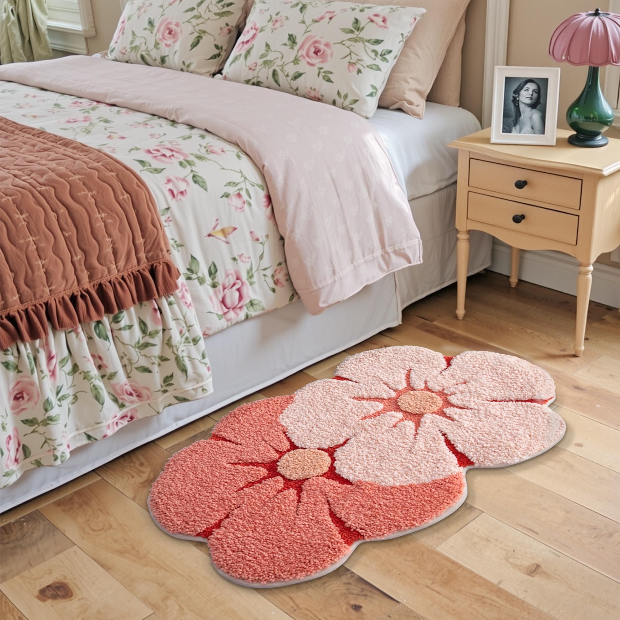 LUMI Flower Bath Rug, Funny Floral Bath Mat, Soft Plush Fluffy Red Rug, Absorbent, Non-Slip for Bathroom, Kitchen Sink, Bedroom, Kid's Bedroom, and Living Room, 20"x32", Bliss Pink