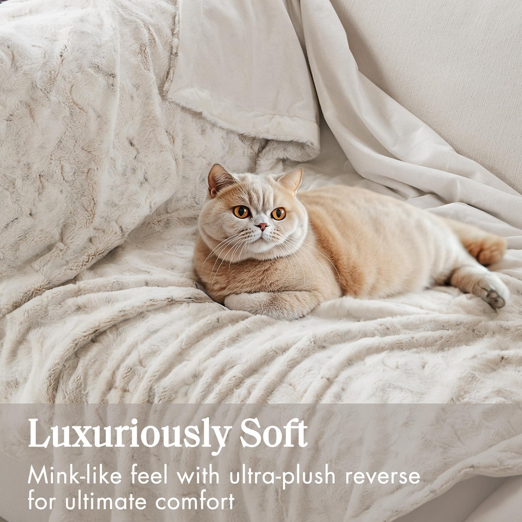 Madison Park Zuri Soft Plush Luxury Oversized Faux Fur Throw Animal Stripes Design, Faux Mink On The Reverse, Modern All Seasons Blanket for Bed, Sofa Couch, Office, Snow Leopard, 60x70