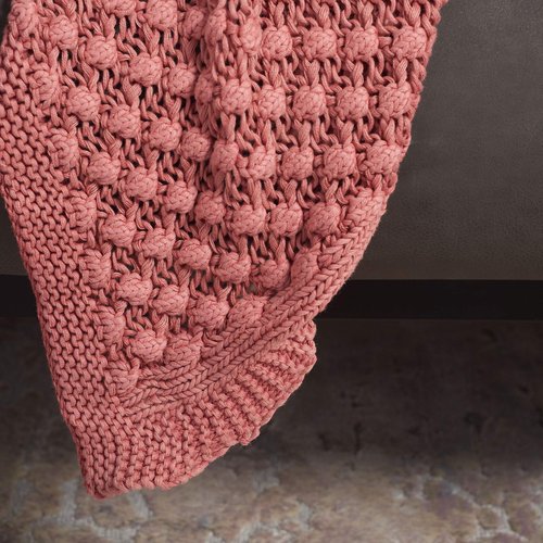 SAFAVIEH Home Collection Larza Pink 50 x 60-inch Knit Sofa Chaise Lounge Club Chair Living Room Bedroom Decorative Throw Blanket
