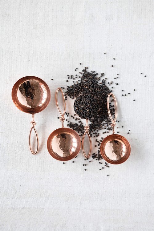 Creative Co-Op Hammered Stainless Steel Leather Tie (Set of 4 Sizes) Scoops, Copper