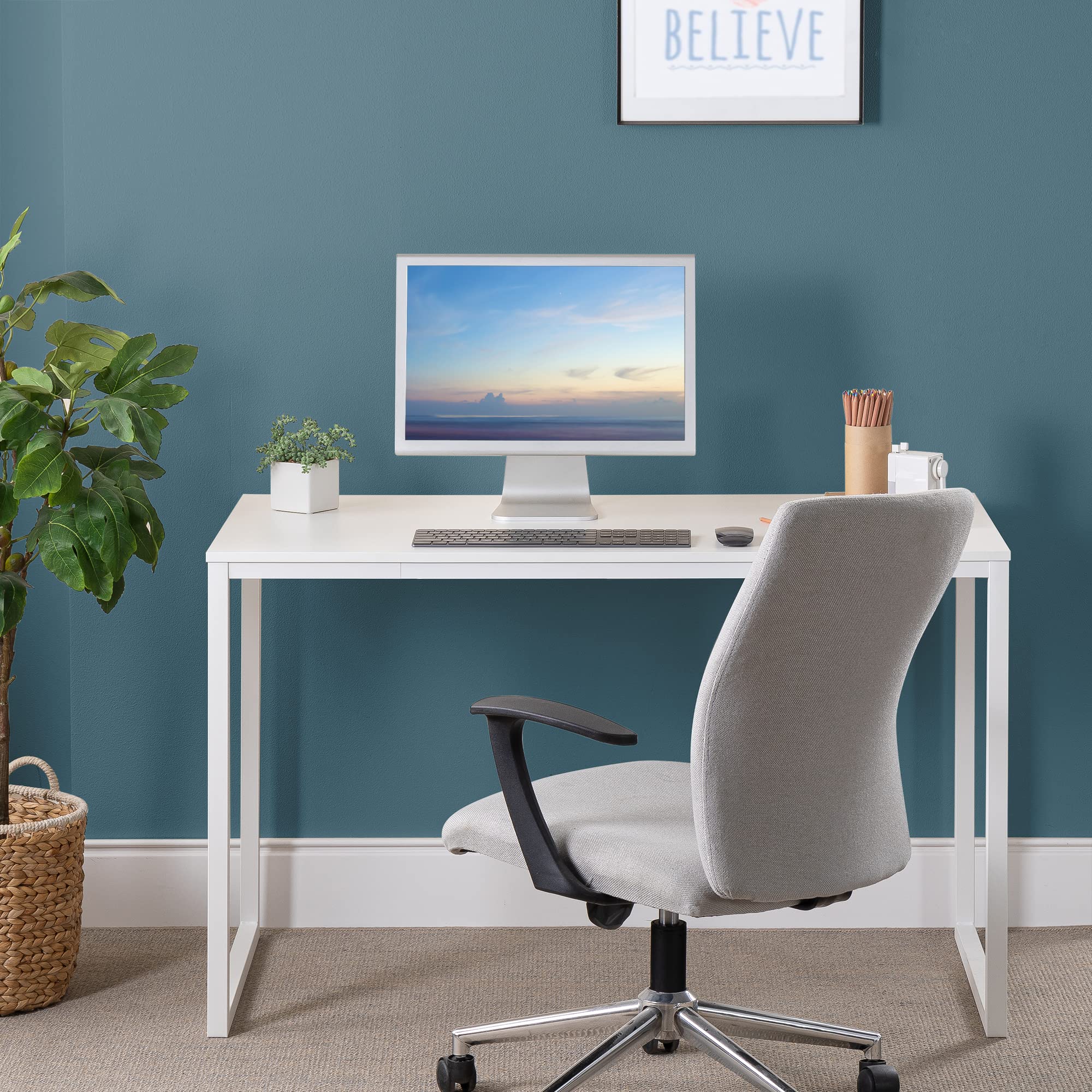 Zinus Jennifer 47 Inch White Frame Desk, Computer Workstation, Office Desk, Easy Assembly, White