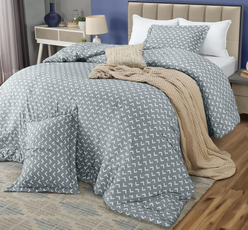 Utopia Bedding Queen Comforter Set - 3 Piece Arrow Print | Soft Down Alternative, White (88 x 88 in)
