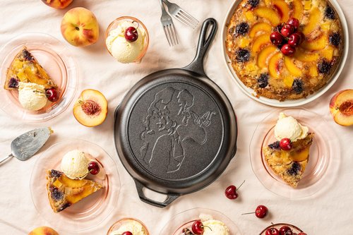 Lodge 10.25 Inch Dolly Parton Pre-Seasoned Cast Iron Stamped Skillet - Signature Teardrop Handle - Use in the Oven, on the Stove, on the Grill, or Over a Campfire, Black