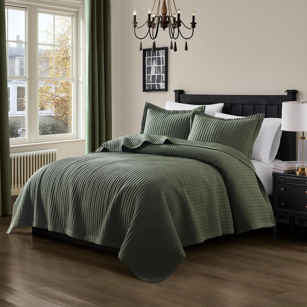 WDCOZY Olive Green Queen Size Quilt Set, Striped Pick Stitch Lightweight Bedspread, Soft Channel Farmhouse Rustic Coverlet, Spring Summer Thin Comforter, Country Bedding, 90x90 inches
