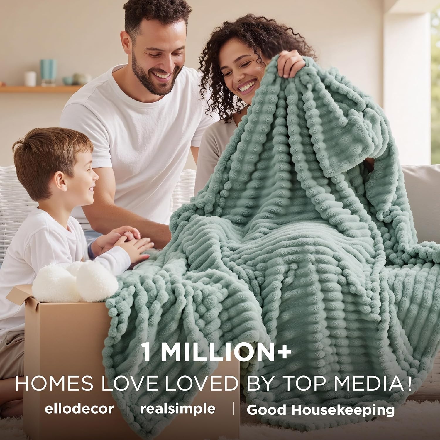Bedsure GentleSoft Fleece Blanket - Cozy Sage Green Throw for Couch, Perfect 50x70 Inches Size
