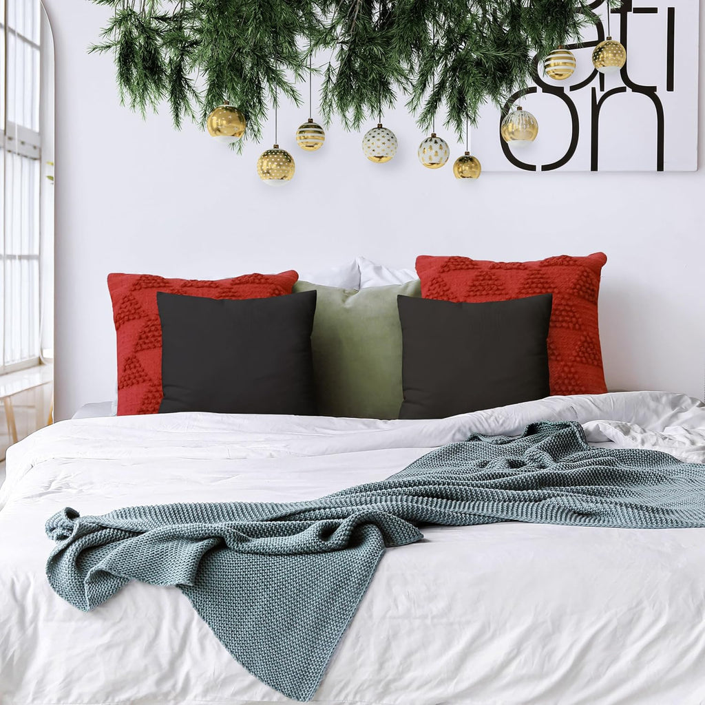 Utopia Bedding Pillow Inserts - Set of 2 Black Decorative Throw Pillows | Soft & Supportive 18x18 Cushions for Sofa & Bed