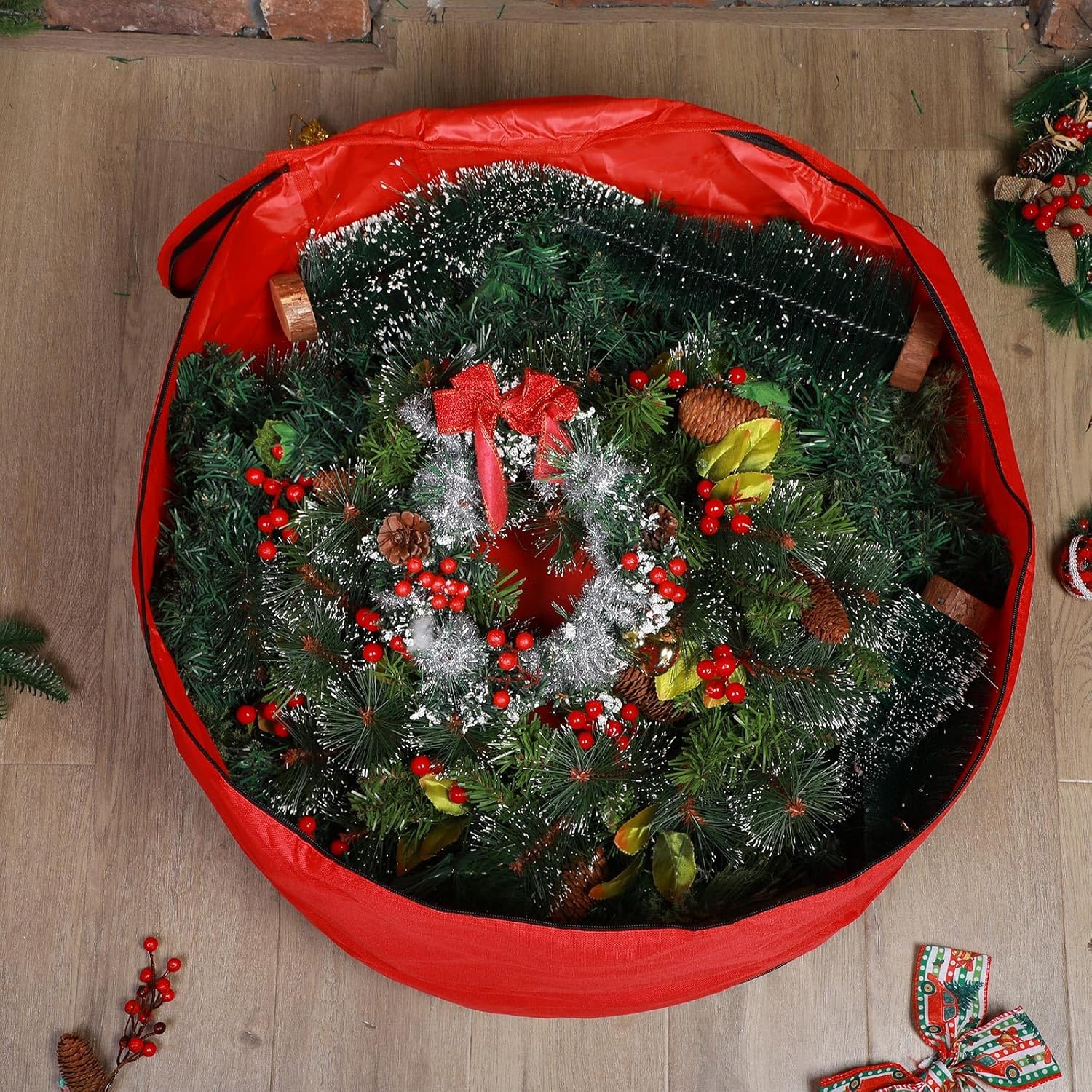 Regine Switzerland 26" Extra Large Double-Sided Christmas Wreath Storage Bag - Waterproof & Heavy Duty