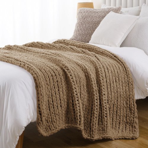 Battilo Beige Chunky Knit Throw Blanket, Soft and Thick Cream Chenille Throw Blanket, 50"x60" Handmade Cable Knit Crochet Blanket, Cozy Knot Knitted Throw Blankets for Couch Home Decor, Taupe