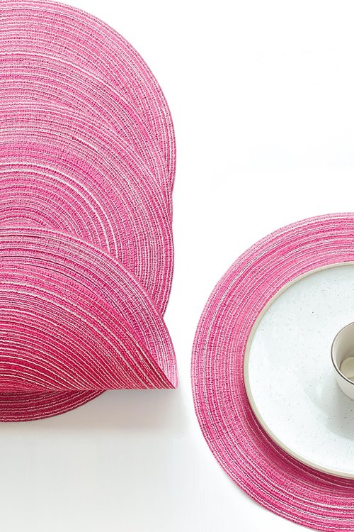 Floroom 15 Inch Round Braided Placemats Set of 4, Washable Heat Resistant Cotton Polyester Circle Place Mats for Kitchen Dining Table - Berry Pink