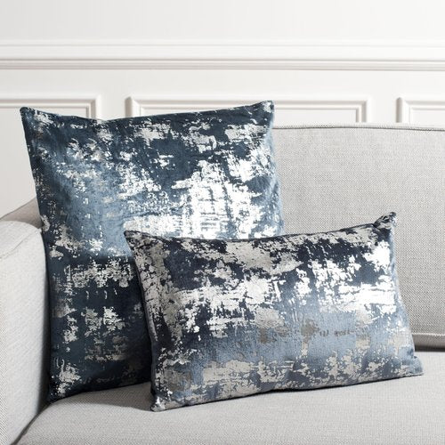 SAFAVIEH Home Collection Edmee Glam Metallic Midnight Blue/Silver 12 x 36-inch Rectangle Pillow with Insert
