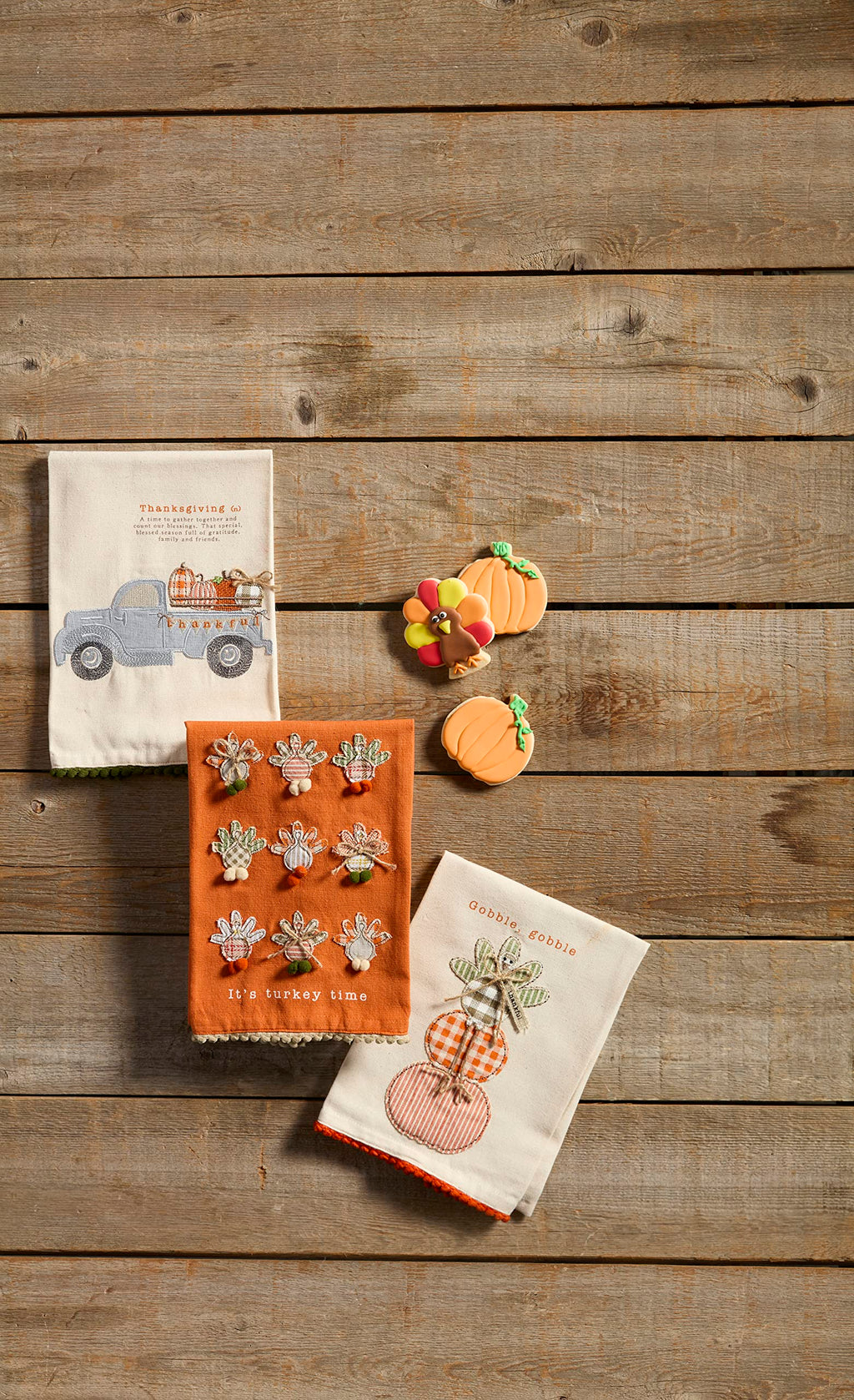 Mud Pie Thanksgiving Hand Towel, Gobble Gobble, 21" x 14"