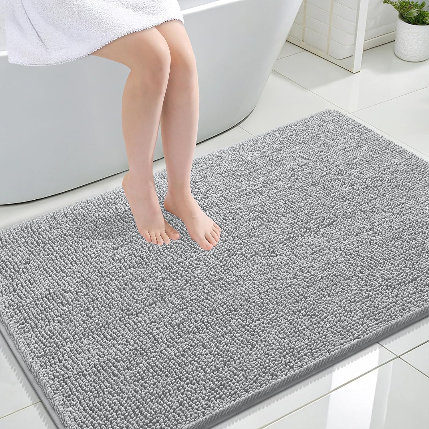 OLANLY Large Bathroom Rugs - Extra Soft Chenille Bath Mats | Quick Dry, Machine Washable, Light Grey 47x32