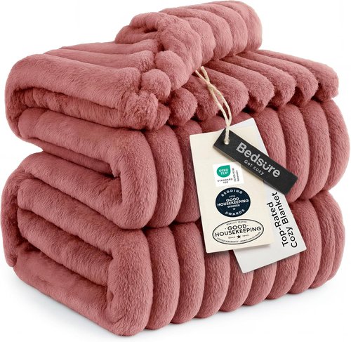 Bedsure GentleSoft California King Size Blanket - Cozy Dusty Pink Fleece Throw, 102x96 Inches