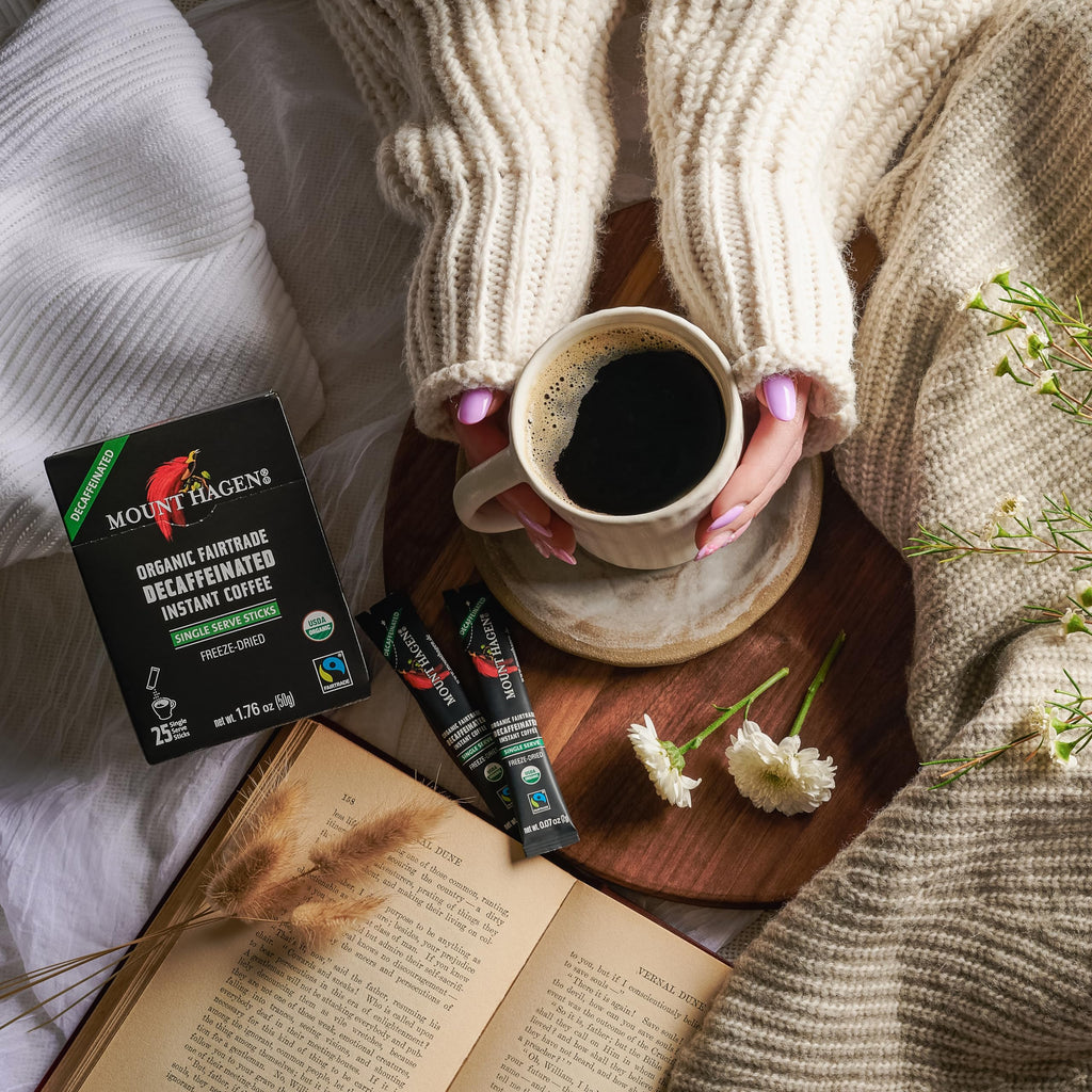 Mount Hagen 25 Count Single Serve Instant Decaf Coffee Packets - 8 pack | Decaffeinated Organic Medium Roast Arabica Beans | Eco-friendly, Fair-Trade [8 x 25 sticks/1.76oz/50g], Pack of 8