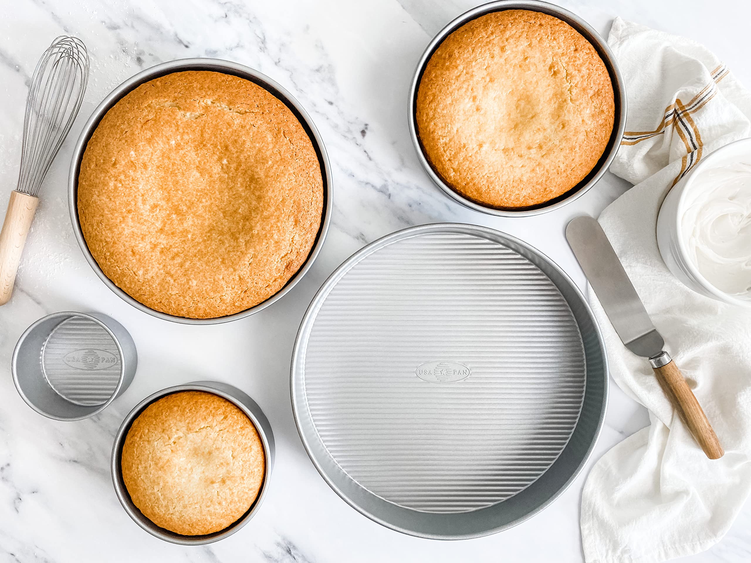 USA Pan Nonstick Round Cake Pan Set of 5 Tiered Cake Pans
