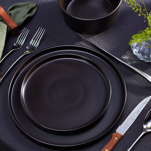 Stone Lain Coupe Dinnerware Set,16 Piece, Service For 4, Black Matte & Celina Stoneware 4-Piece Round Pasta Bowl Set, Black,4 QUARTS