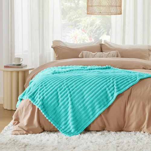 Bedsure GentleSoft Twin XL Blanket - Cozy Blue Fleece Throw for Women | Perfect Gift, 66x90 Inches