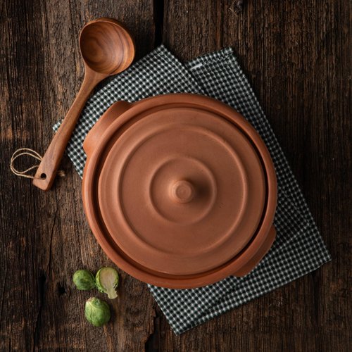 Hakan Suphan Handmade 2.6-Quart Small Clay Cooking Pot with Lid, Unglazed Natural Cookware, Terracotta Cazuela, Casserole Dish, Rice Cooking, Stewpot, Korean, Indian, Mexican Dish 2.5 L