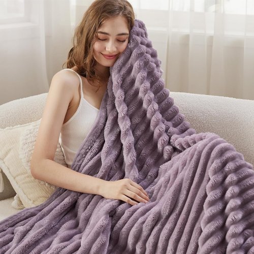 Bedsure GentleSoft Light Purple Throw Blanket - Cozy Soft Couch Blanket for Women | 50x60 Inches
