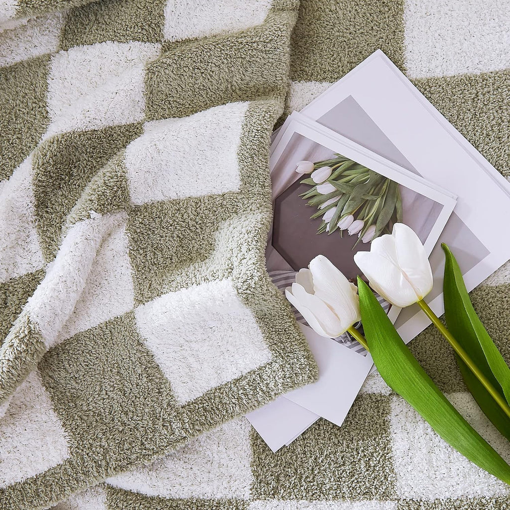 WRENSONGE Checkered Throw Blanket - Soft Sage Green Cozy Handmade Blanket for Couch, Sofa, Travel