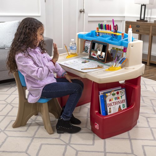 Step2 Deluxe Art Master Desk, Kids Activity Table & Chair, Arts & Crafts Desk, Made of Durable Plastic, For Toddlers 3+ Years Old