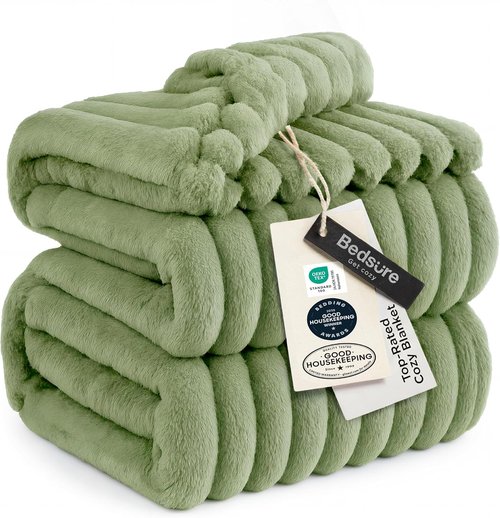 Bedsure GentleSoft Full Blanket - Cozy Reseda Fleece Throw for Couch, Perfect Gift for Women, 84x90 Inches