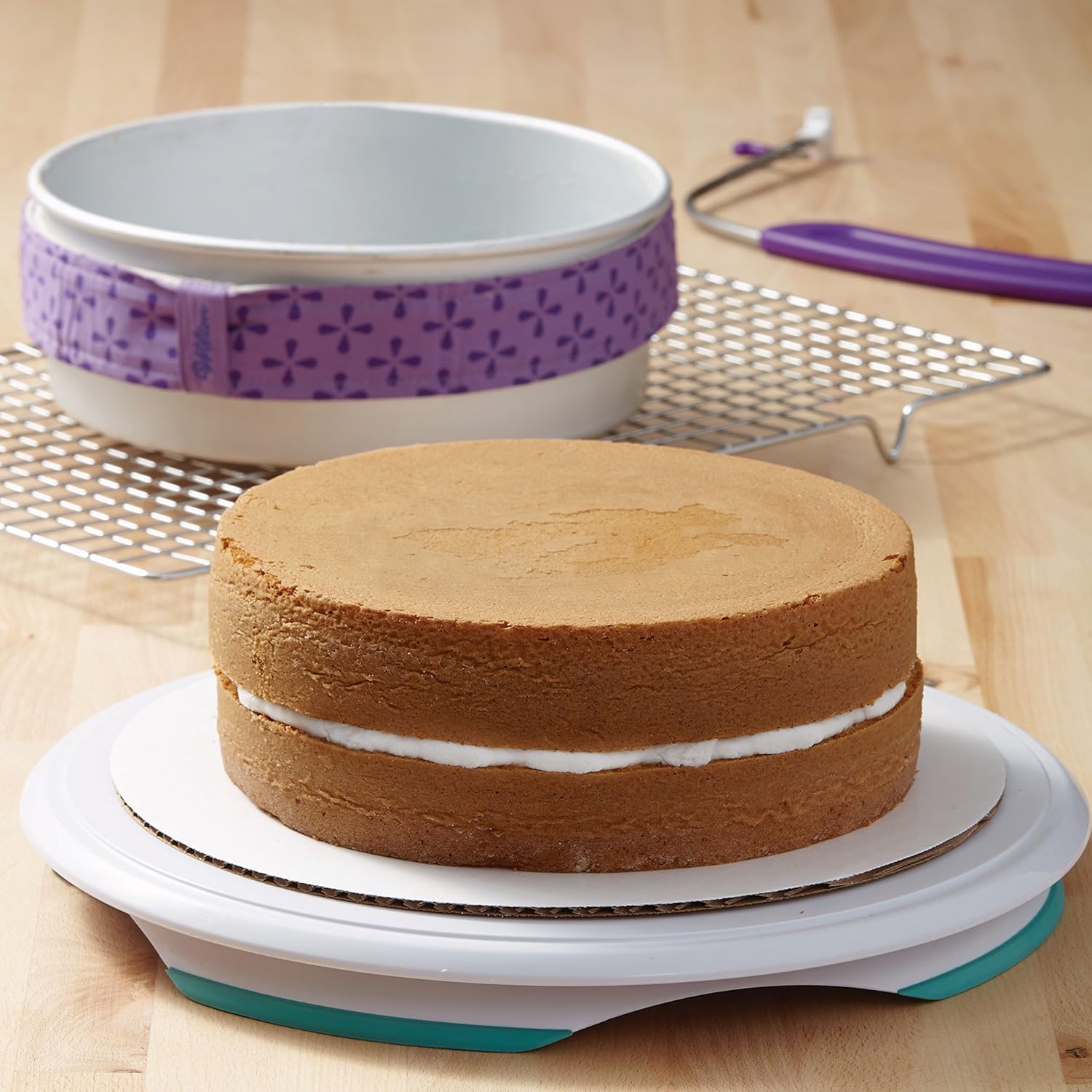 Wilton Round Cake Baking Pan Set - 9 x 2 Inch Even Heating Aluminum Bakeware for Tiered Cakes