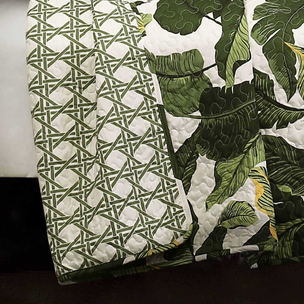 Lush Decor Tropical Paradise Reversible Quilt King Size 5 Piece Set Green - Coastal Bedding Set King Quilt - Beach Decor - Green Quilts