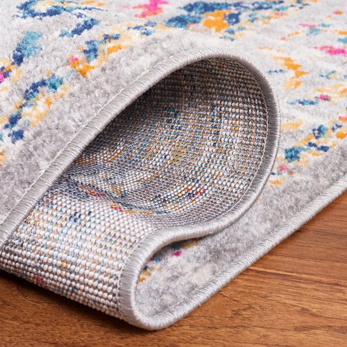 SAFAVIEH Madison Collection Area Rug - 6' x 9', Grey & Fuchsia, Boho Chic Medallion Design, Non-Shedding & Easy Care, Ideal for High Traffic Areas in Living Room, Bedroom (MAD154F)