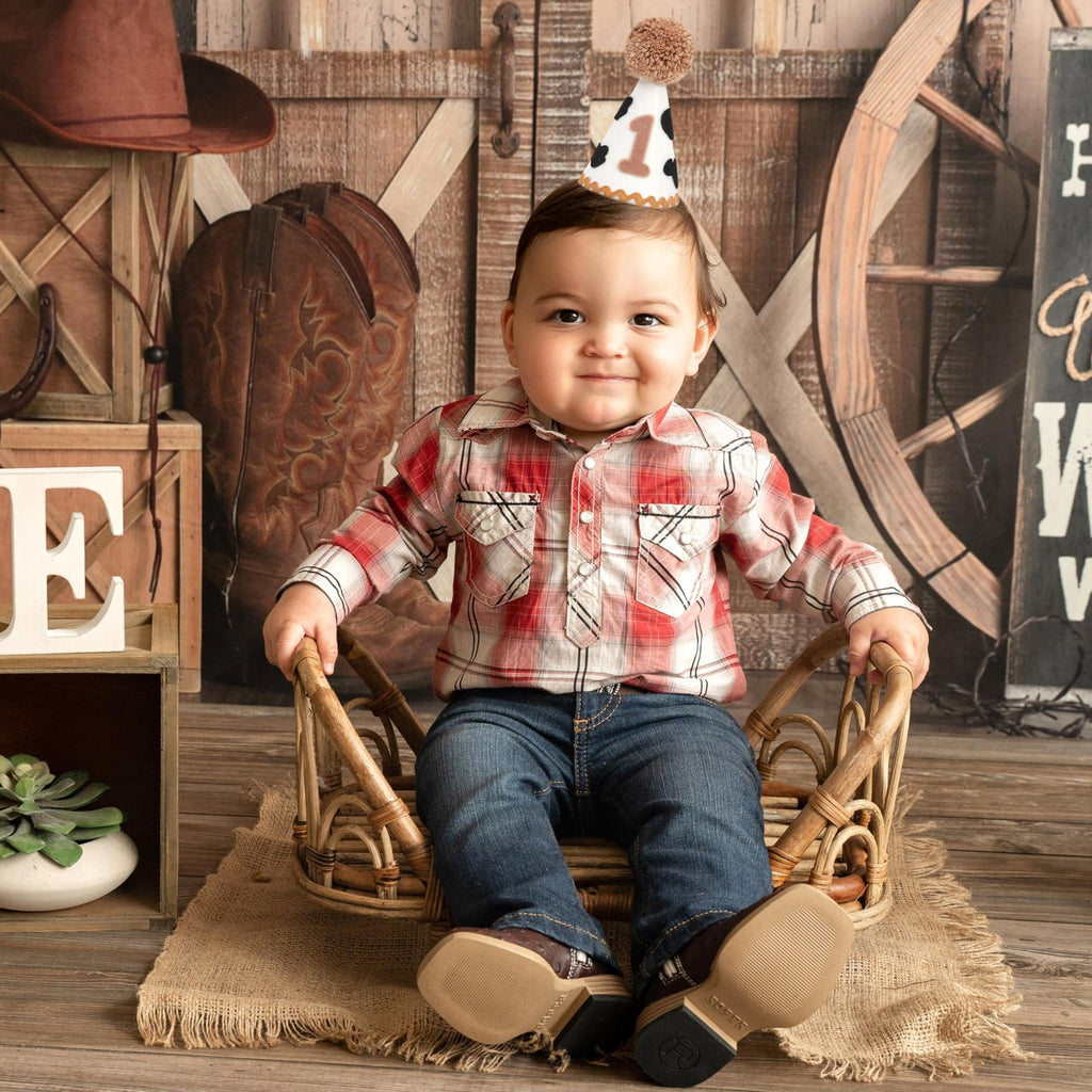 MAMUXI Cow Print 1st Birthday Hat - Cowboy One Birthday Decorations, My First Rodeo Party Cone Hat, Little Cowboy Smash Cake Photo Props, Western Farm Cow Party Cap (Cowboy Birthday Hat)