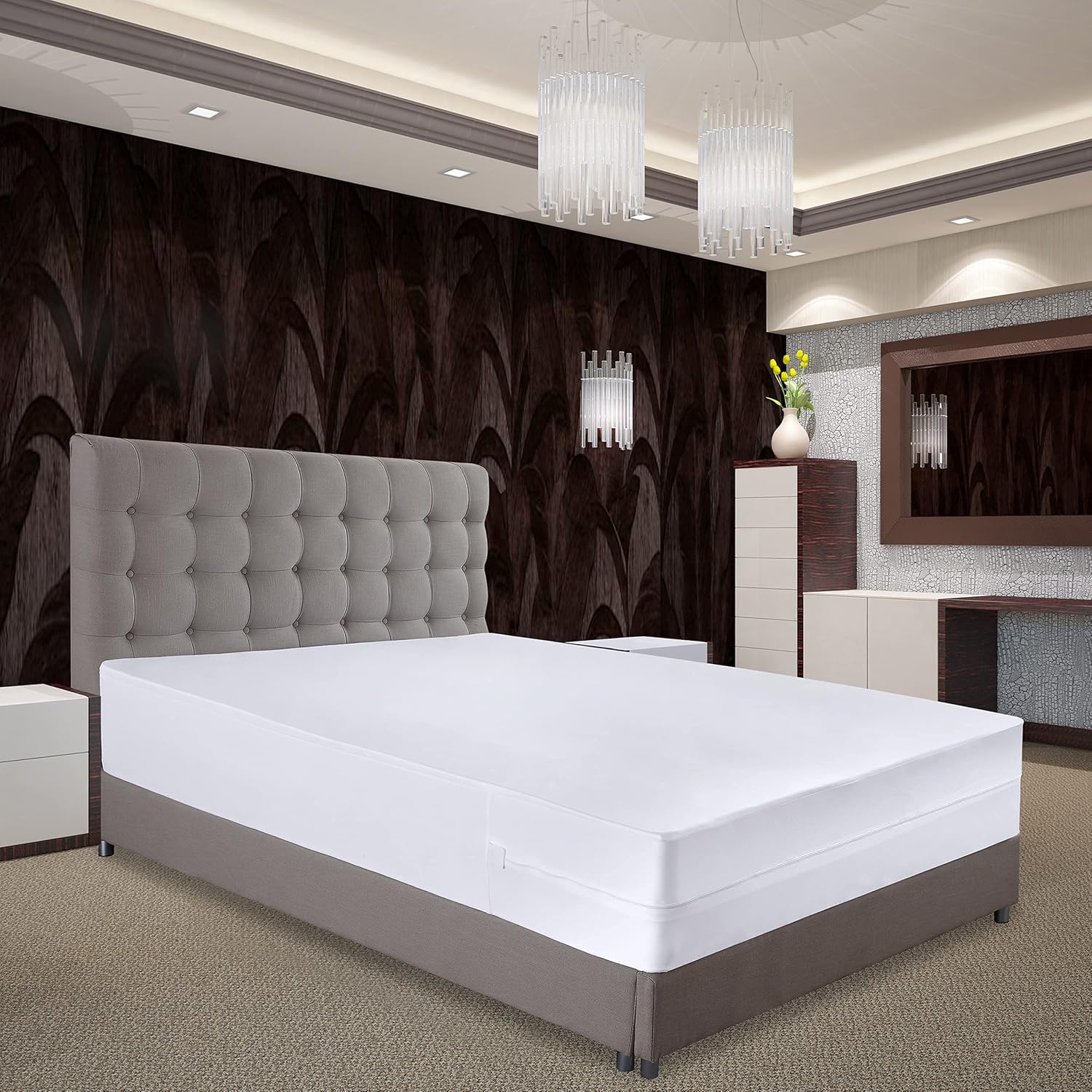 Utopia Bedding Waterproof Mattress Protector - Zippered Encasement for Ultimate Protection