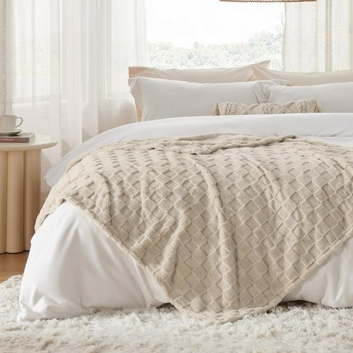 Bedsure GentleSoft Throw Blanket - Cozy Checkered Fleece in Beige, Perfect for Home Decor | 50x60 Inches