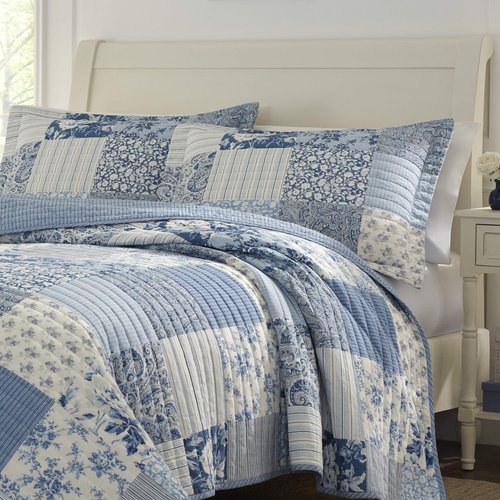 Laura Ashley - Twin Quilt Set, Reversible Cotton Bedding with Matching Sham, Medium-Weight for Year Round Use, Dorm Essentials (Paisley Printed Patchwork Blue)