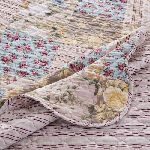 Greenland Home French Country Traditional Patchwork Style Cotton-Rich Quilt Set, 3-Piece Full/Queen, Multi