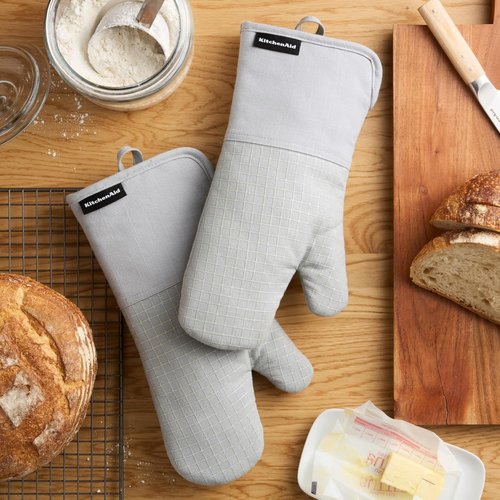 KitchenAid Gourmet Series Oven Mitts - Heat Resistant Up to 600°F | Soft Silicone Grip, Matte Grey, 2-Pack Set
