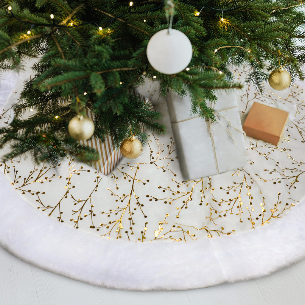 SYITCUN Christmas Tree Skirt, 48inch White and Gold Tree Skirt, Faux Fur Xmas Tree Skirt for 4 5 6 7 8 9 Ft Christmas Trees, Thicker Plush Christmas Tree Decorations