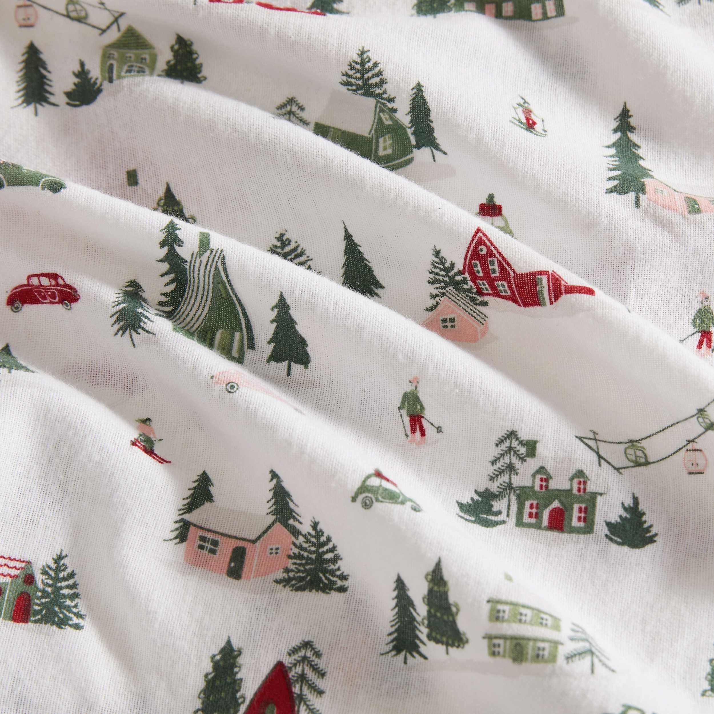 Martha Stewart - Flannel Sheets King Size, Anti-Pilling & Wrinkle Resistant Cotton, Touchably Soft for All-Season Comfort - Bed Sheets with Matching Pillowcases & Fitted Sheet (Ski Village Green)