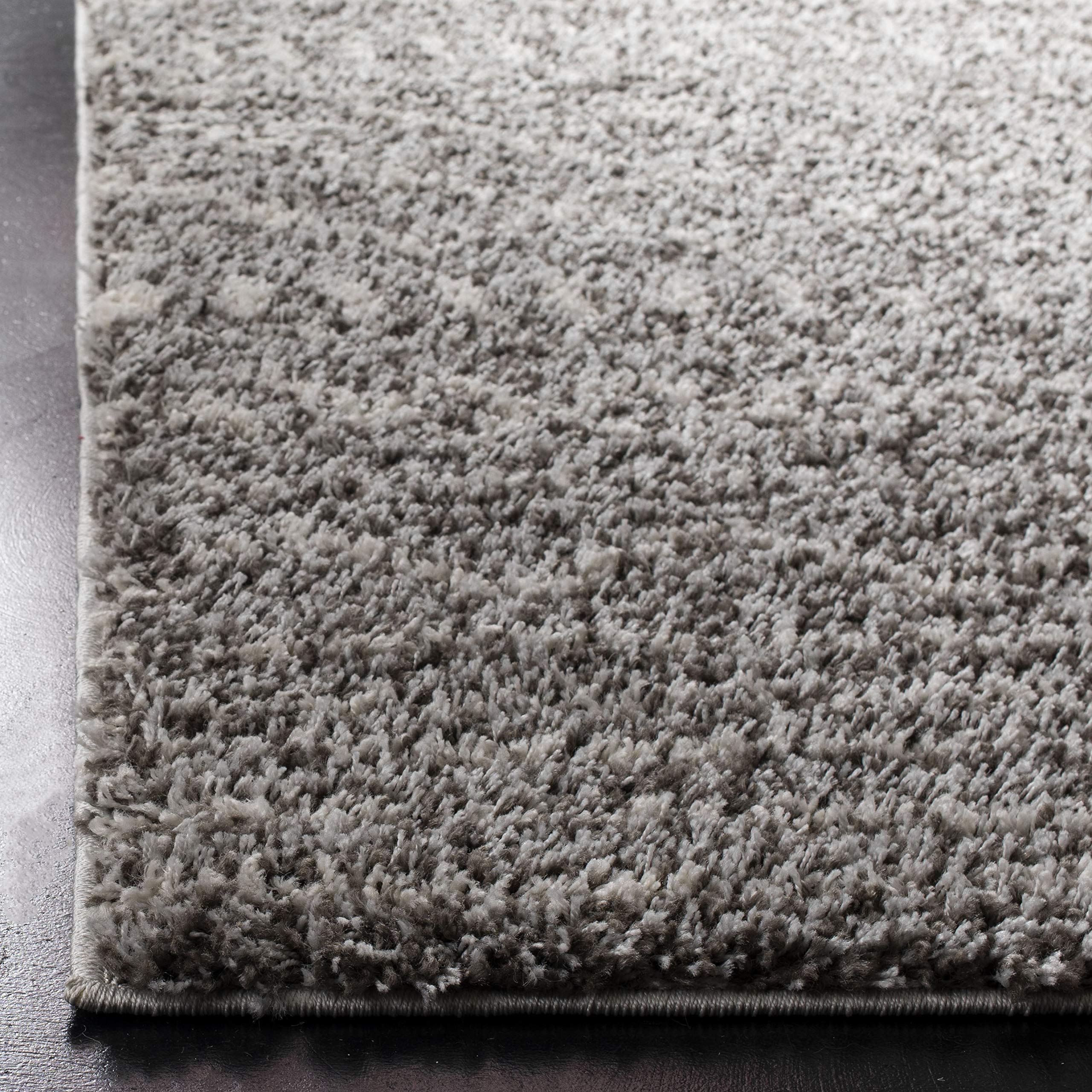 SAFAVIEH Arizona Shag Collection Area Rug - 3'2" x 5', Brown & Ivory, Moroccan Boho Design, Non-Shedding & Easy to Clean, Ideal for Living Room, Bedroom, Dining Space (ASG741B)