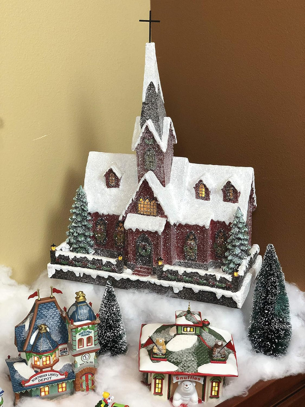 Skiennix Christmas Fake Snow Decor - Fluffy Cotton-Like Indoor Snow for Mantle & Nativity Set | 15 OZ Flame Resistant