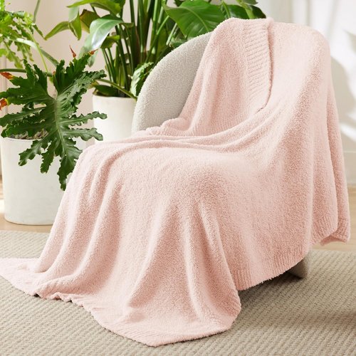 Bedsure Cozy Knit Throw Blanket - Super Soft Fluffy All-Season Plush Blanket, Pink, 50x60 Inches