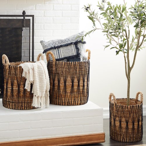 Deco 79 Banana Leaf Handmade Decorative and Functional Storage Basket String Detail Basket Organizer with Handles, Set of 3 Basket for Storage 20", 19", 17"H, Brown